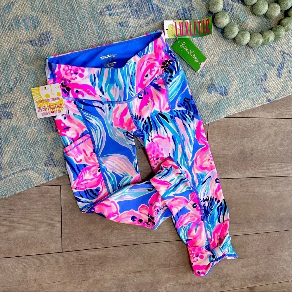 New Lilly Pulitzer Tropical Cropped Leggings Women’s XS Fara Weekender Luxletic